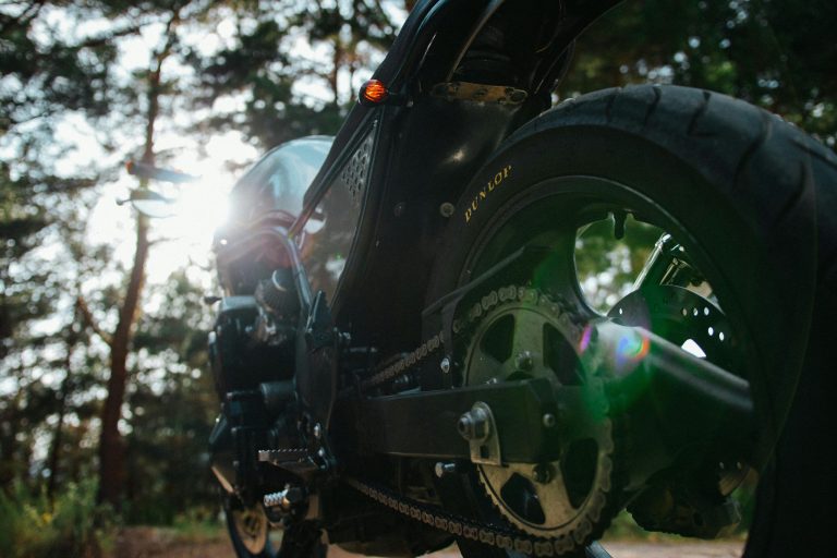 Off-Road Adventures: Mastering the Art of Four-Wheel Drive Mechanics