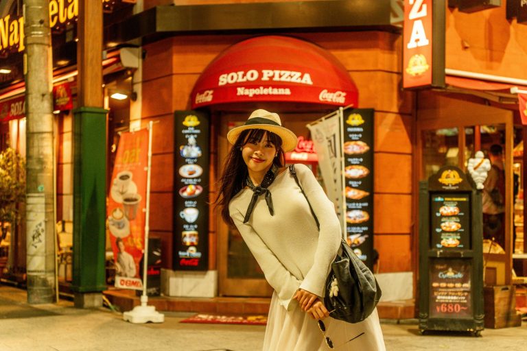 How to become a more mindful and present traveler