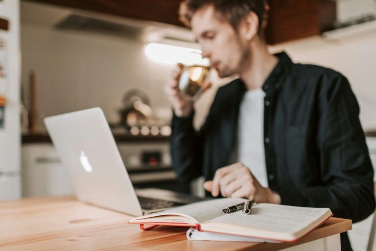 Why every student should learn to code and think computationally
