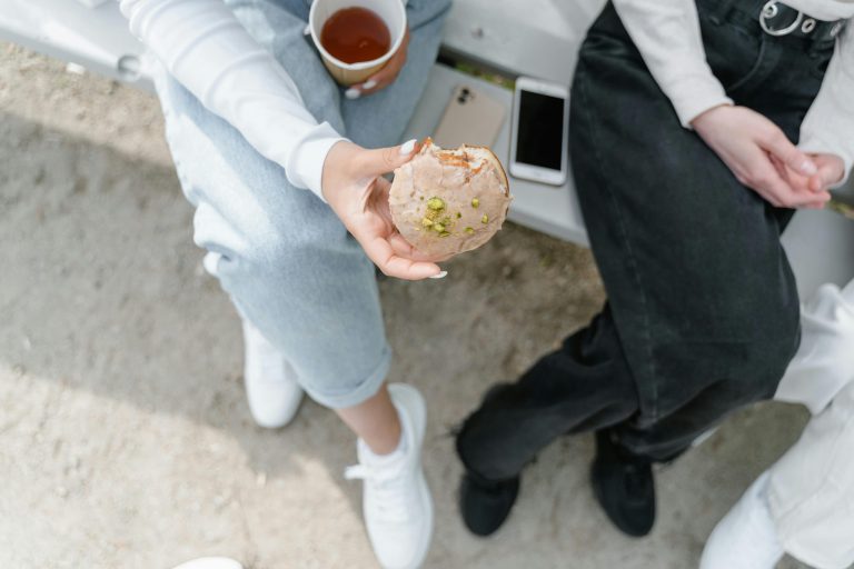 A comprehensive guide to finding the perfect pair of jeans